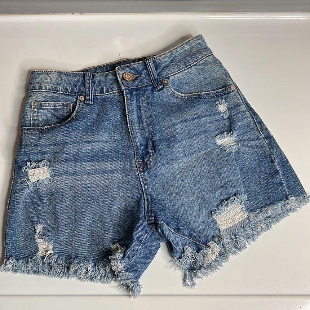 Sincerely JULES jean distressed shorts